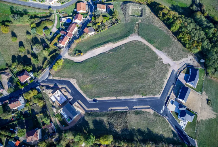 Maison avec terrain à Le Creusot (#5152313)