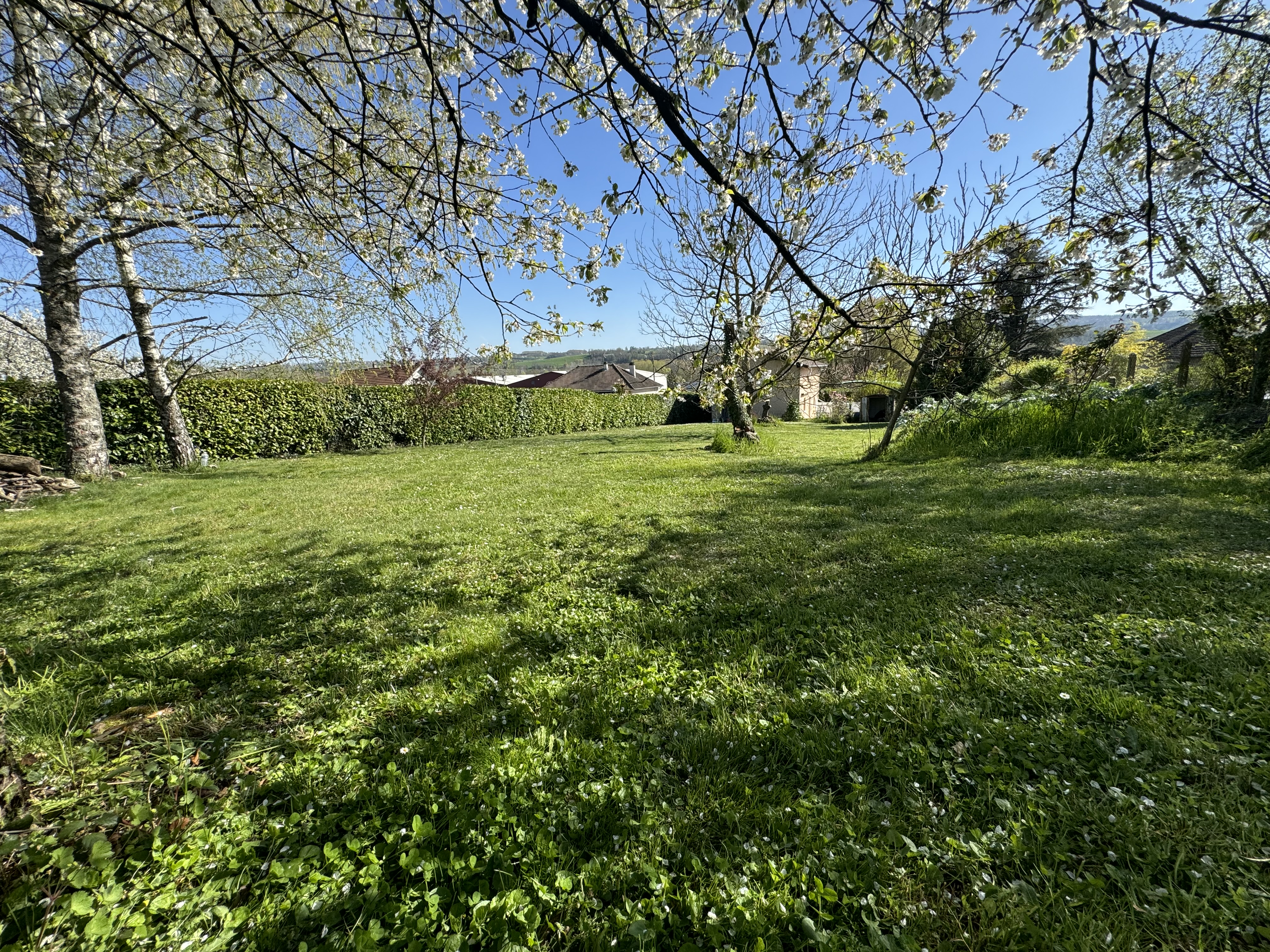 Terrain constructible à Cessieu (#5145051)