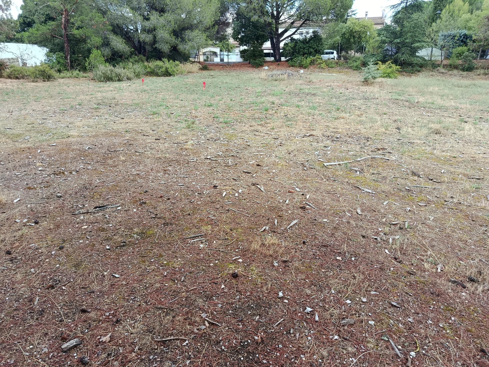 Terrain constructible – Charleval (13350)