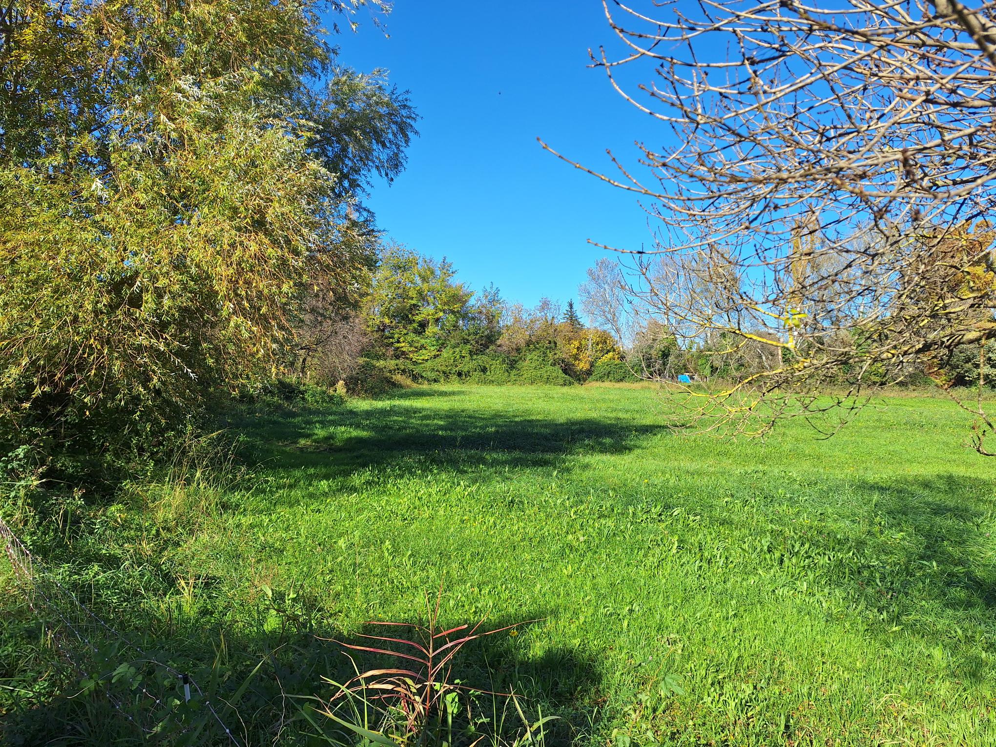 Terrain constructible – Eyguières (13430)