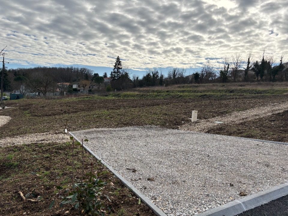 Programme immobilier neuf VB2132003 - Terrain/Terre - Cognac
