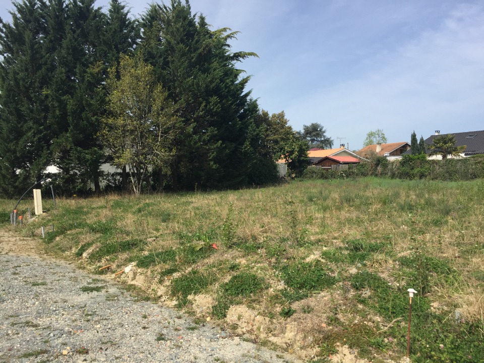 Programme immobilier neuf AB2140691 - Terrain/Terre - Gradignan