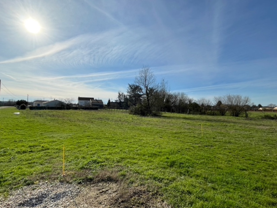 Programme immobilier neuf NS2143186 5 - Terrain et Maison à construire - Saint-Pierre-d'Eyraud