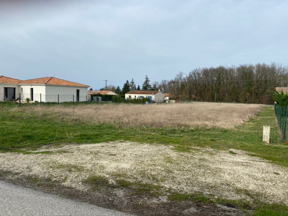 Photo VB2145079 - Terrain/Terre - Cognac image 3/4