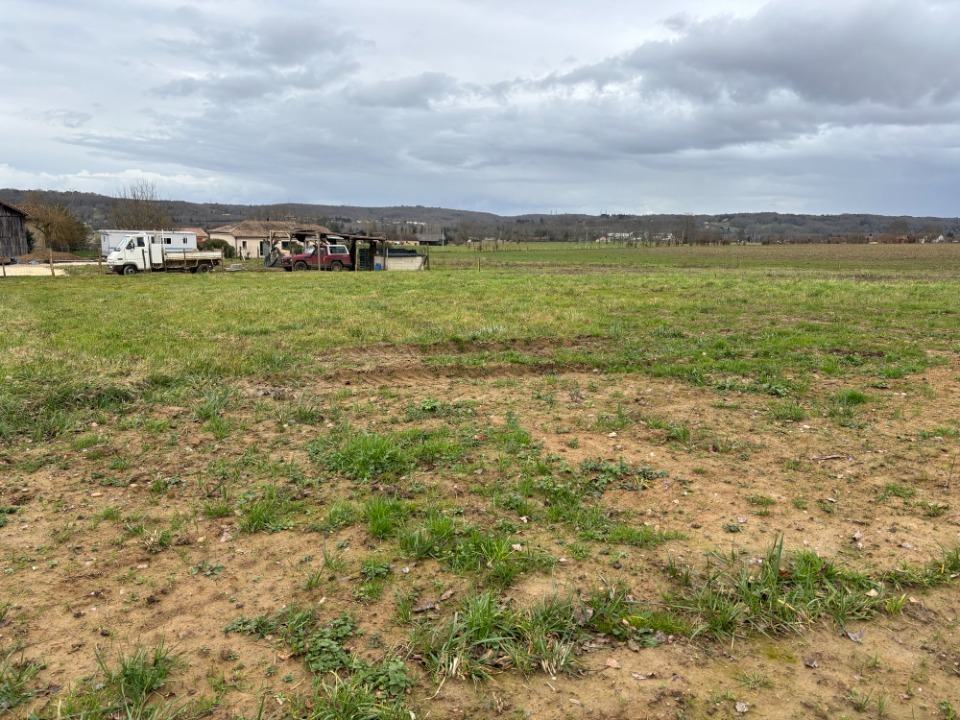Programme immobilier neuf RG2144826 - Terrain/Terre - Saint-Agne