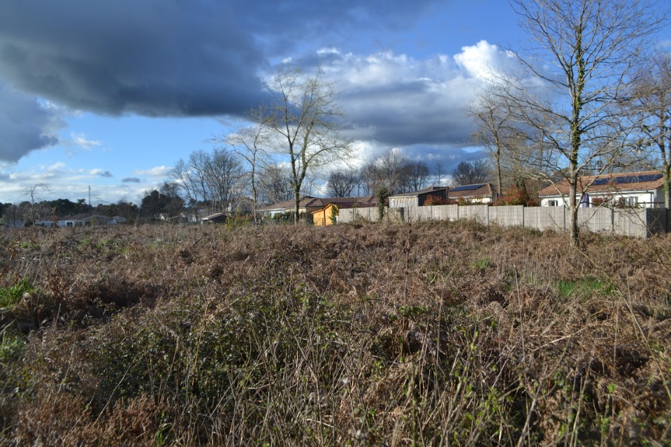 Photo VB2146523 - Terrain/Terre - Salles image 3/3