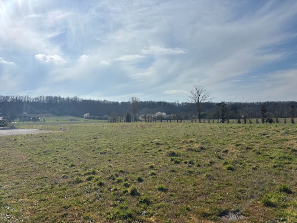 Programme immobilier neuf RG2147323 - Terrain/Terre - Serres-et-Montguyard
