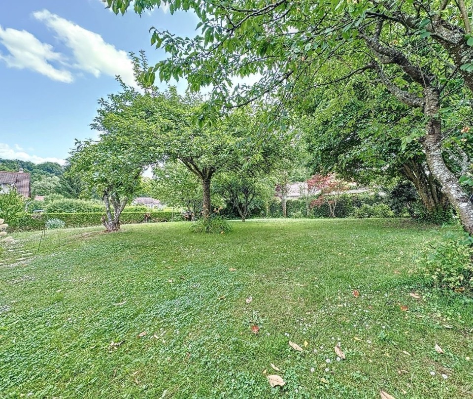terrain à vendre de 448m2 en vente à Prunay-le-Temple