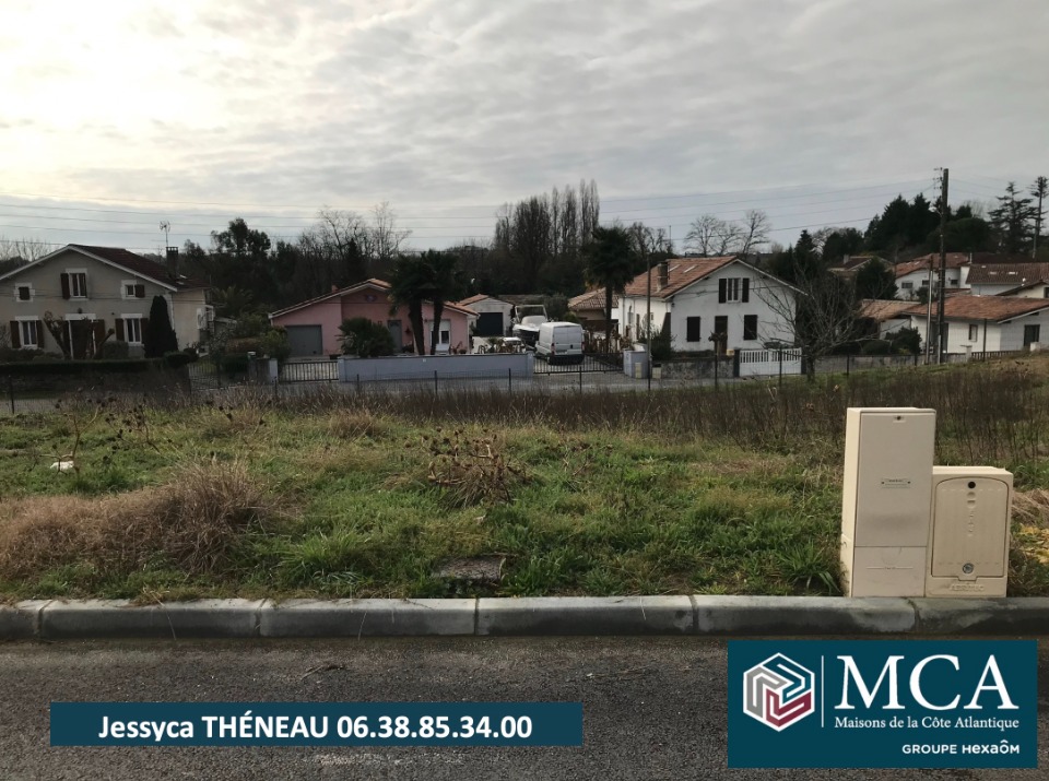 JT2150905 - Terrain/Terre - Dax