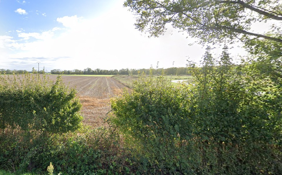 GR2154258 - Terrain/Terre - Le Thou