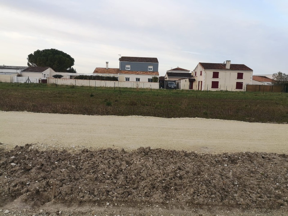 Photo EN2157121 - Terrain/Terre - Saint-Georges-de-Didonne image 3/3