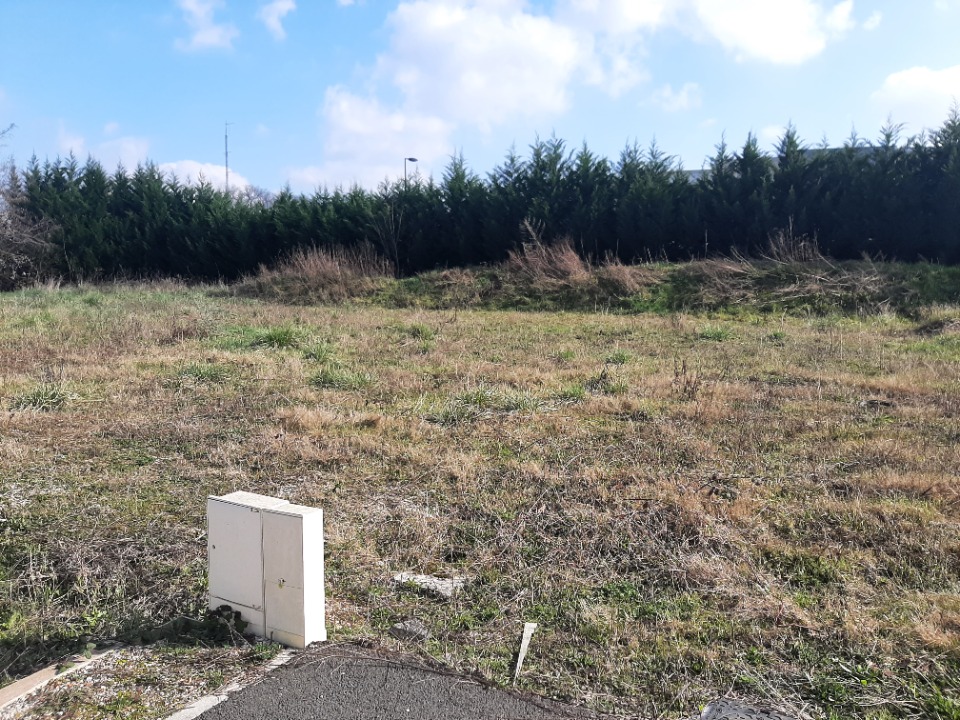 terrain à construire viabilisé de 289m2 disponible à Mennecy