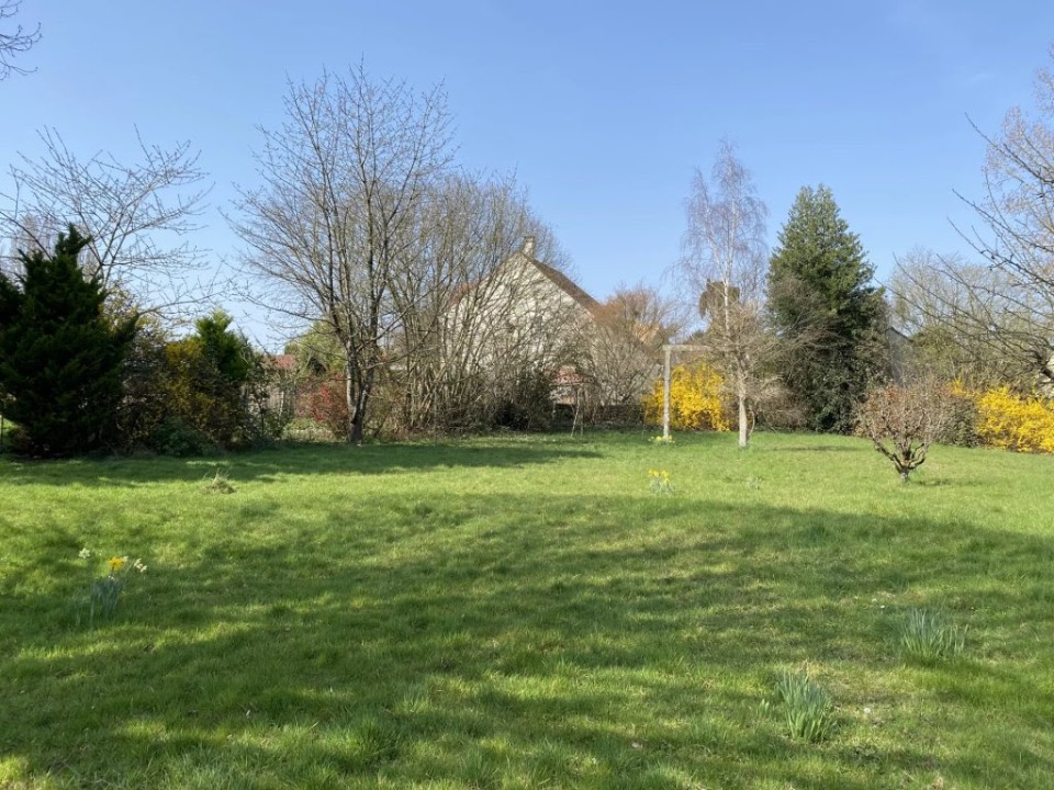 terrain à batir de 633m2 disponible à Gometz-la-Ville (91400)