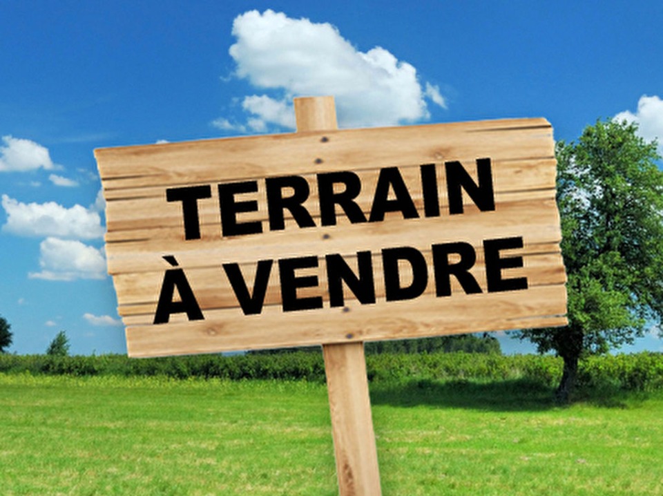 terrain à construire viabilisé de 720m2 à Varennes-Jarcy (91480)