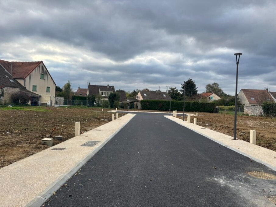 Ravissant terrain viabilisé disponible à Quincy-Voisins (77860)