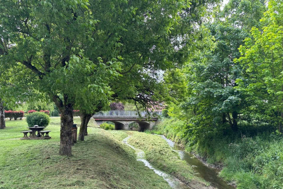 Très beau terrain à construire viabilisé de 341m2 à Vaudoy-en-Brie (77141)