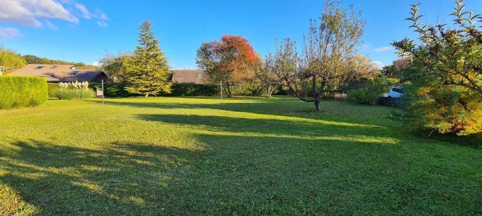 terrain à batir viabilisé de 601m2 en vente à Châtres