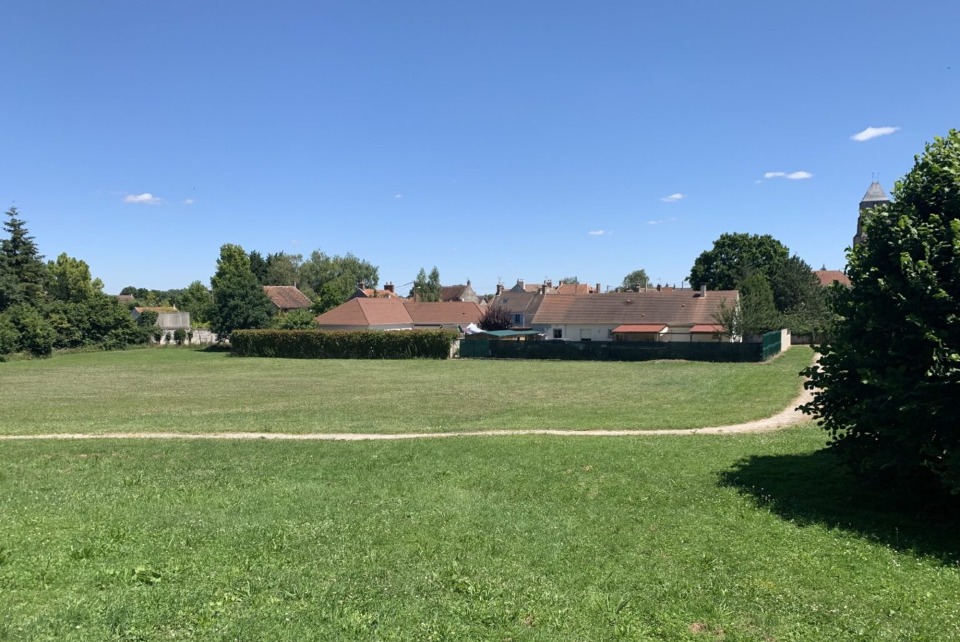 Offre de terrain à construire viabilisé de 356m2 en vente à Vaudoy-en-Brie (77141)