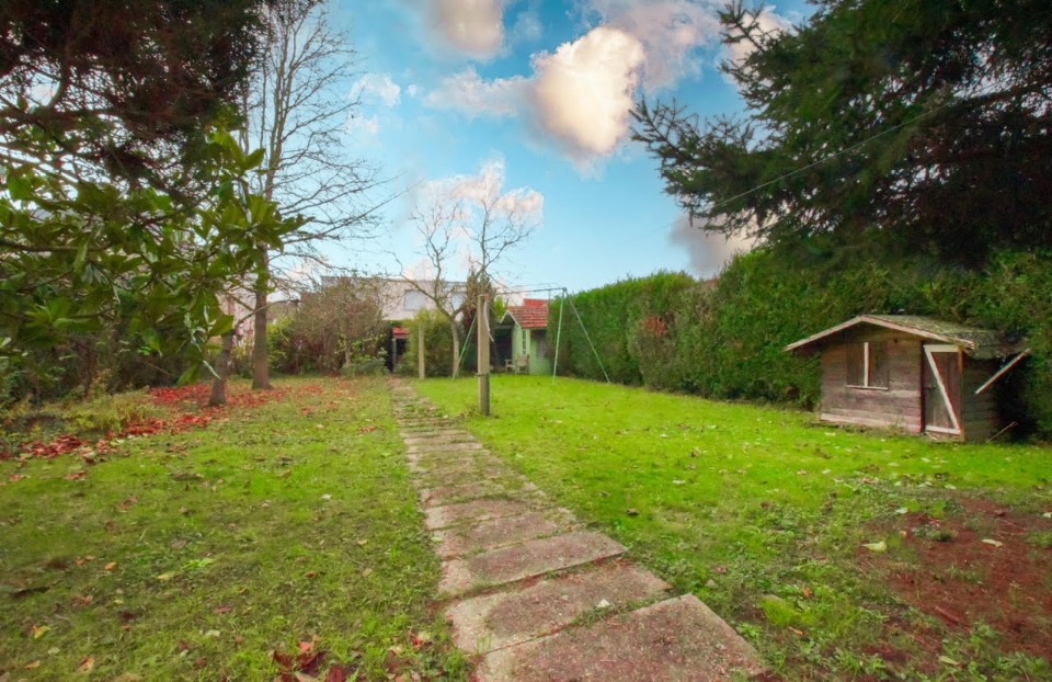 terrain à vendre de 784m2 à Nanterre