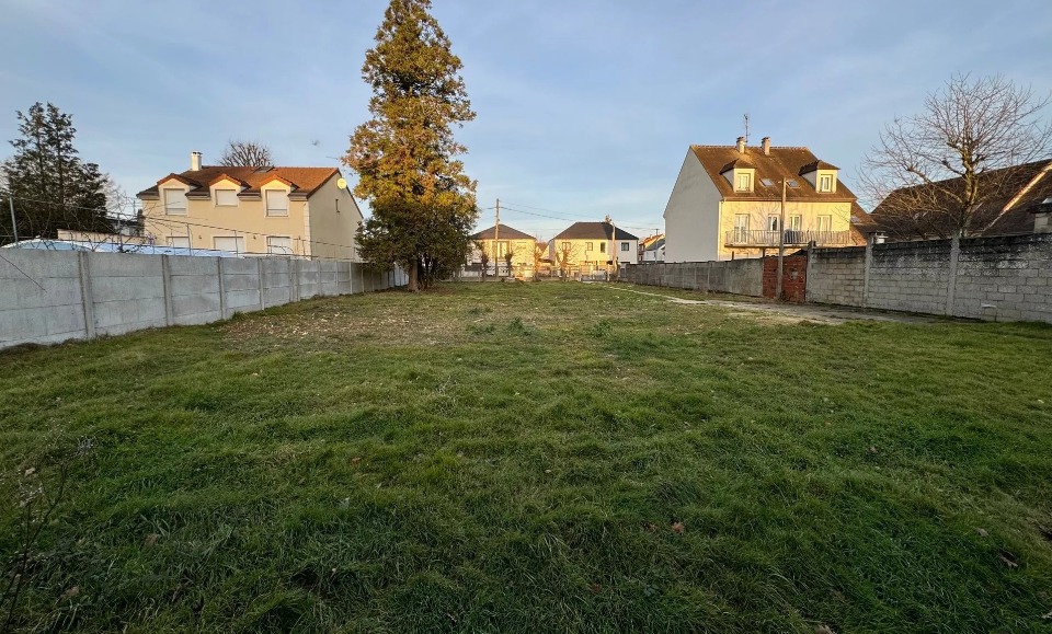 terrain viabilisé de 503m2 à Pontault-Combault (77340)