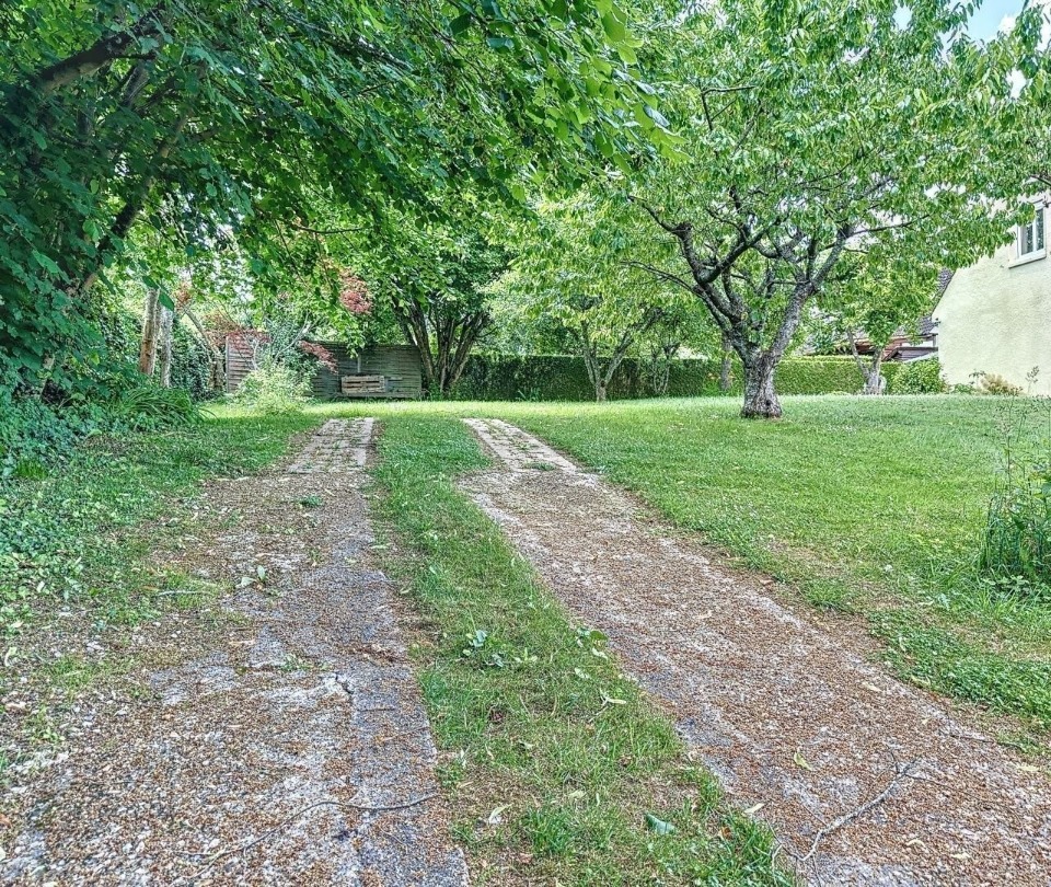 terrain de 430m2 en vente à Thoiry