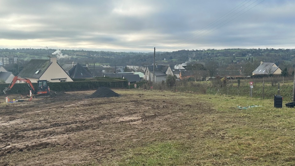Terrain à bâtir à Condé-sur-Vire (50890)