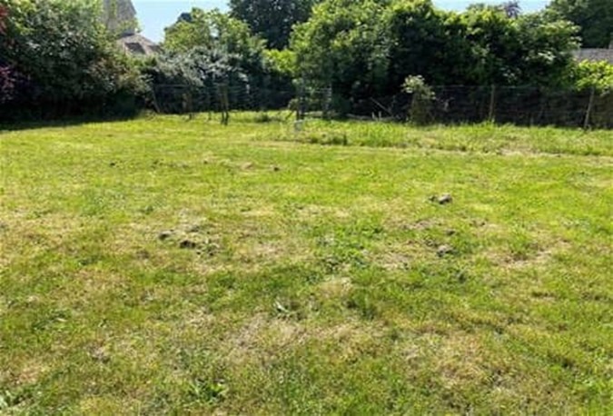 Très beau terrain constructible viabilisé en vente à Perthes