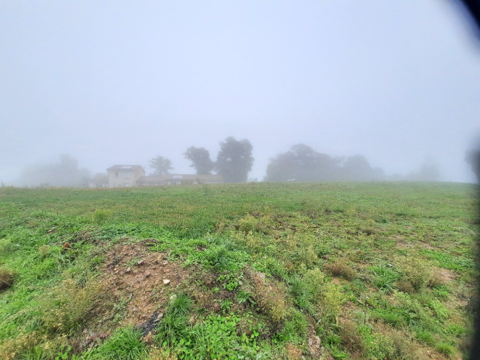 Terrain &agrave; b&acirc;tir &agrave; Labathude (46120)