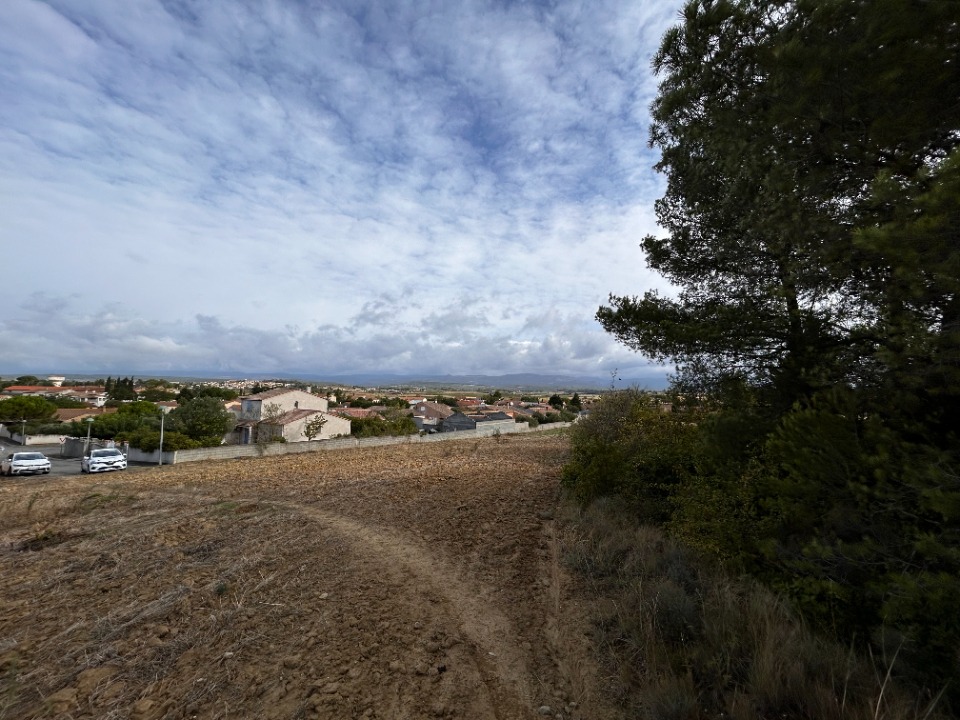 Terrain à bâtir à Villalier (11600)