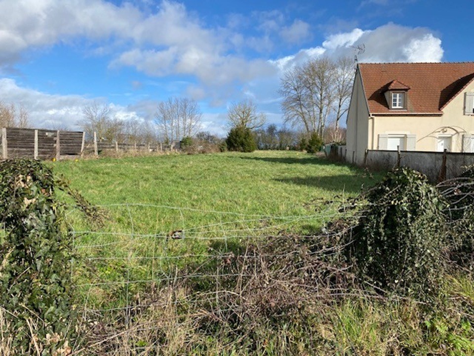 Terrain à bâtir à Francières (60190)