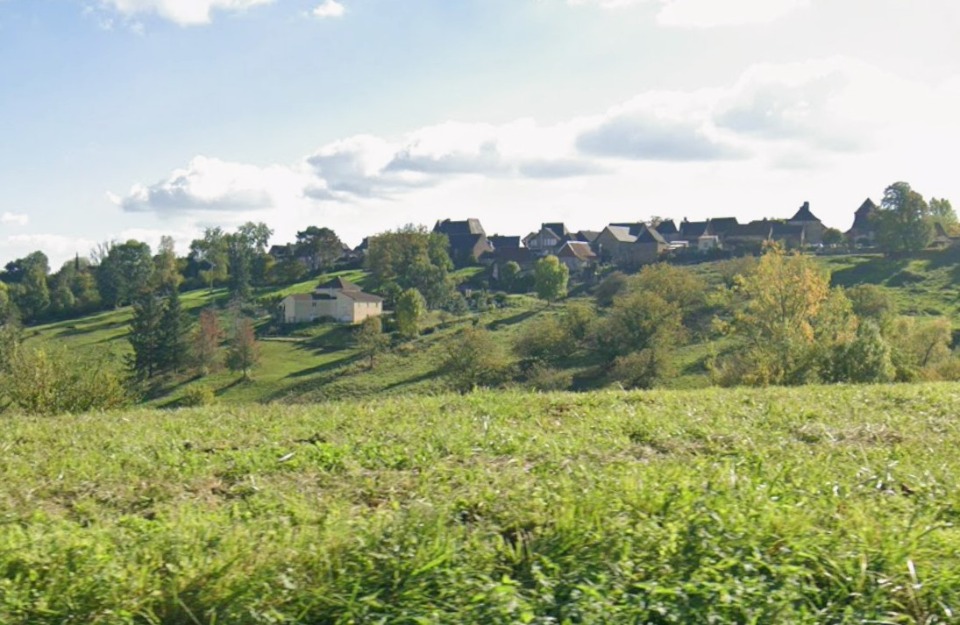 Terrain &agrave; b&acirc;tir &agrave; Vars-sur-Roseix (19130)
