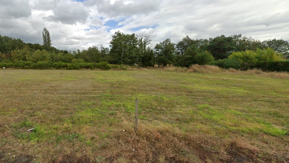 Terrain à bâtir à Montfort-le-Gesnois (72450)