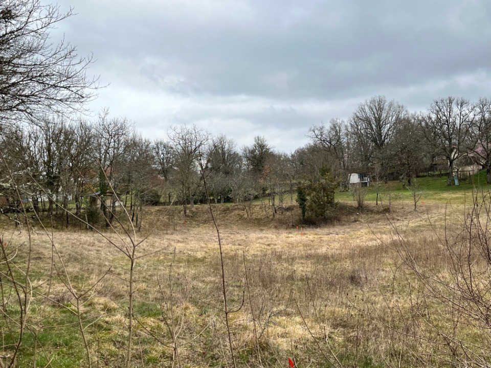 Terrain à bâtir à Béduer (46100)