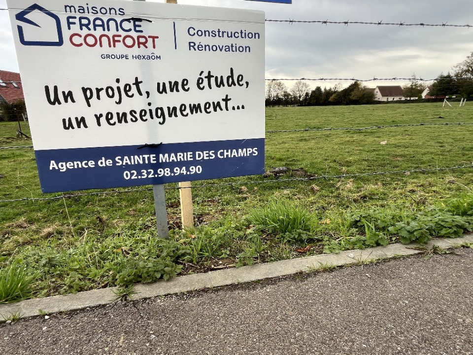 Terrain à bâtir à La Rue-Saint-Pierre (76690)