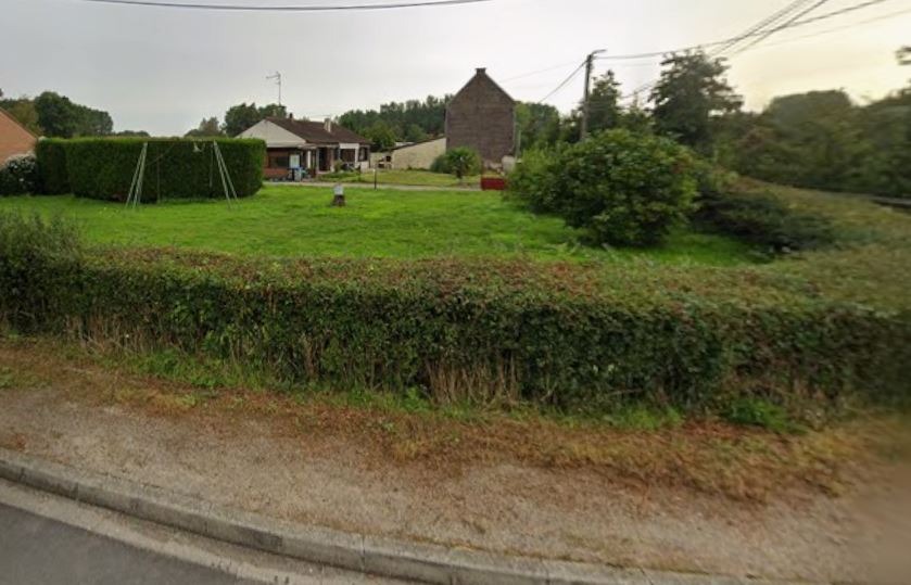 Terrain à bâtir à Millonfosse (59178)