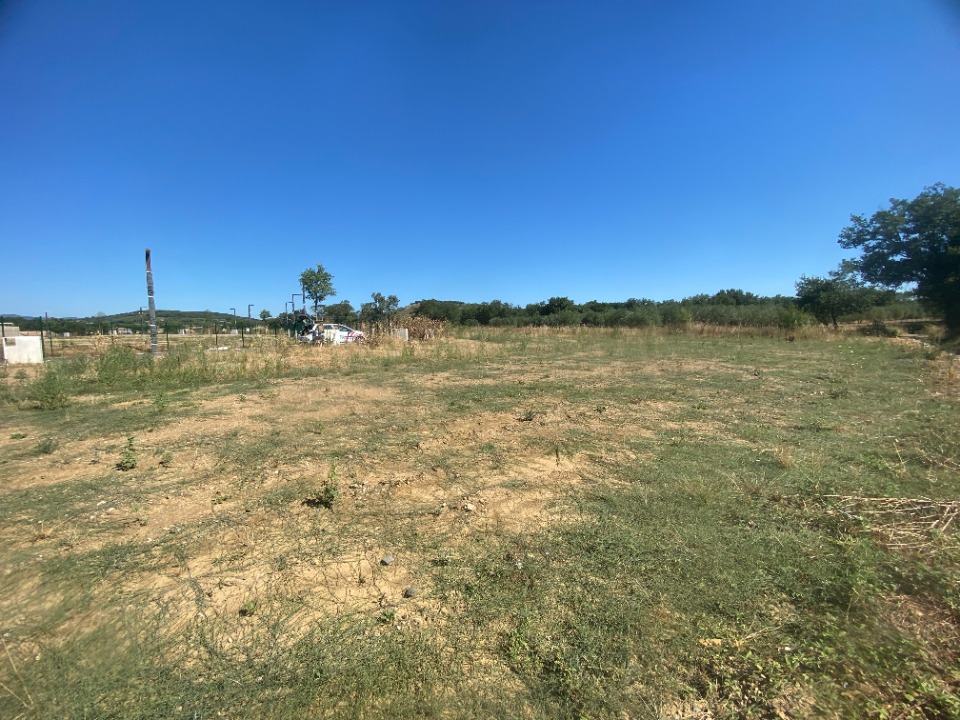 Terrain à bâtir à Pouzols (34230)