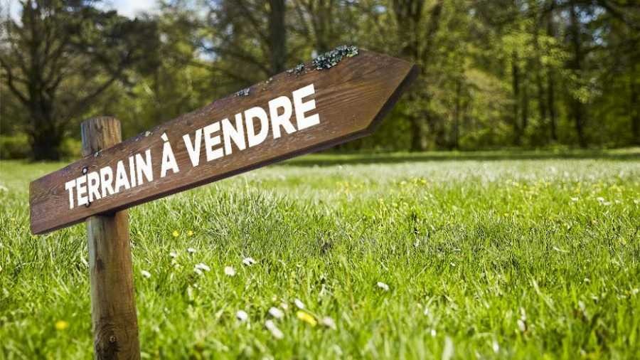 Terrain à bâtir à Buno-Bonnevaux (91720)