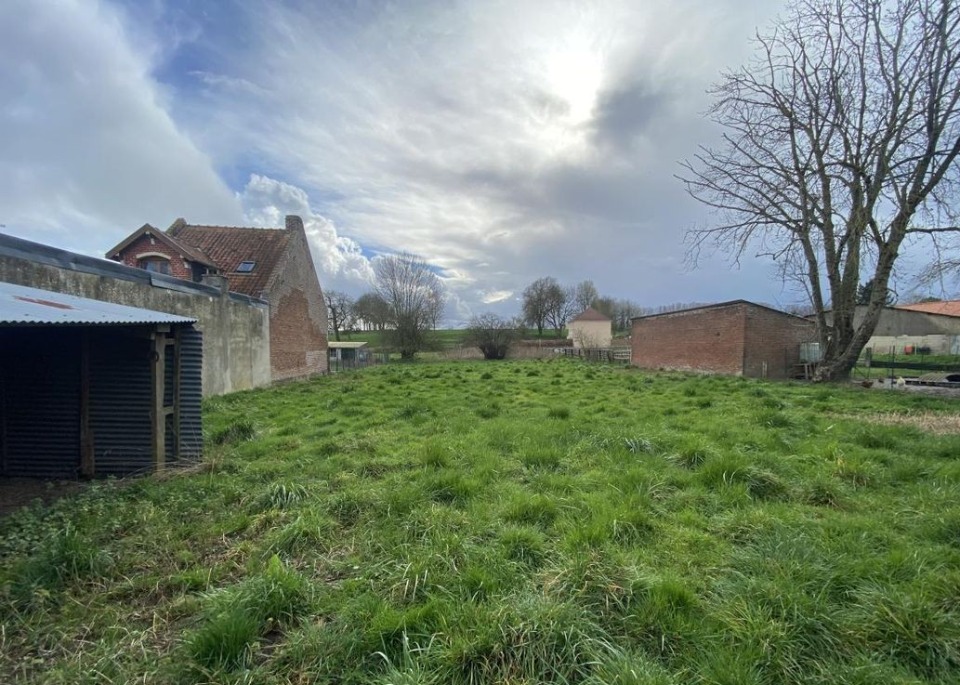 Terrain à bâtir à Bouzincourt (80300)