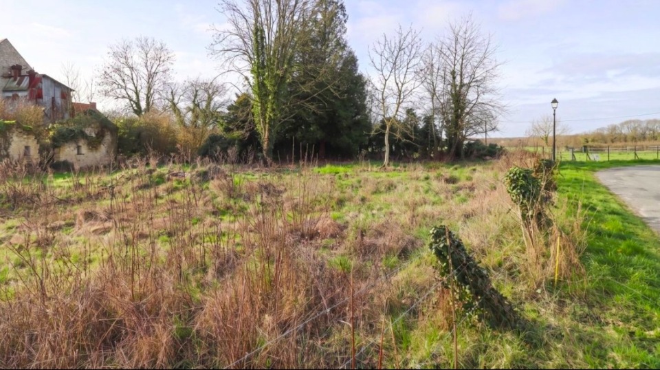 Terrain à bâtir à Nucourt (95420)