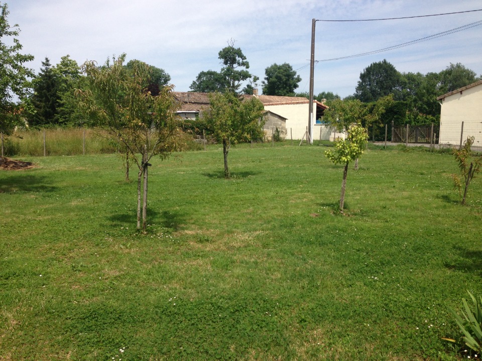 Terrain à bâtir à Saint-André-de-Cubzac (33240)