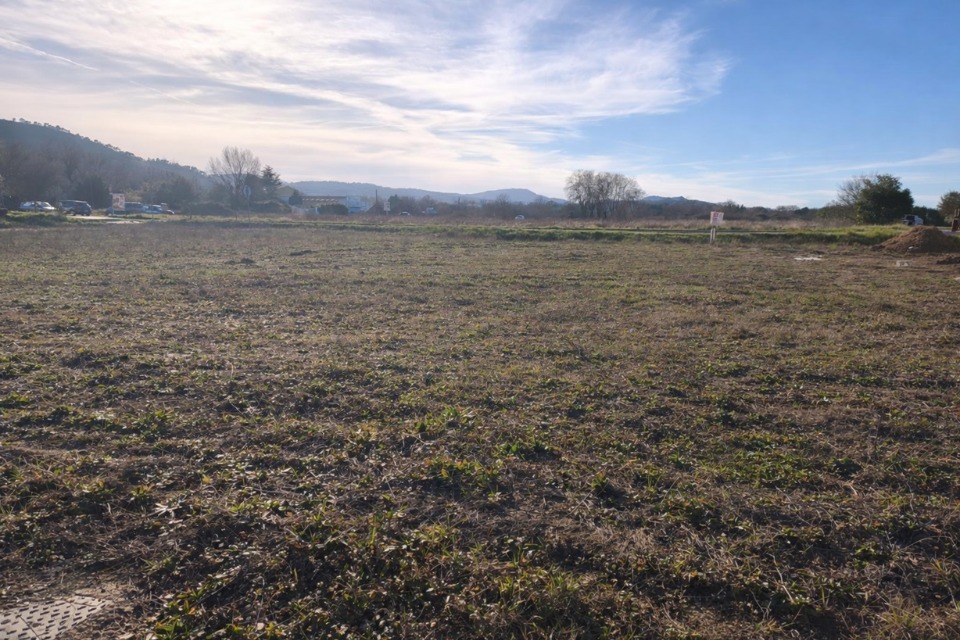 Terrain à bâtir à Brignoles (83170)