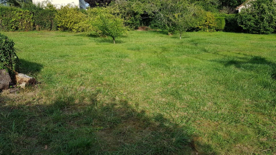 Terrain à bâtir à Gasny (27620)