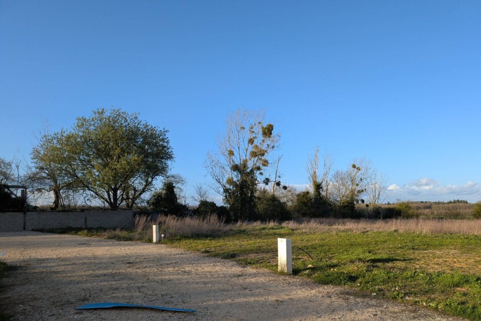 Terrain à bâtir à Berchères-Saint-Germain (28300)
