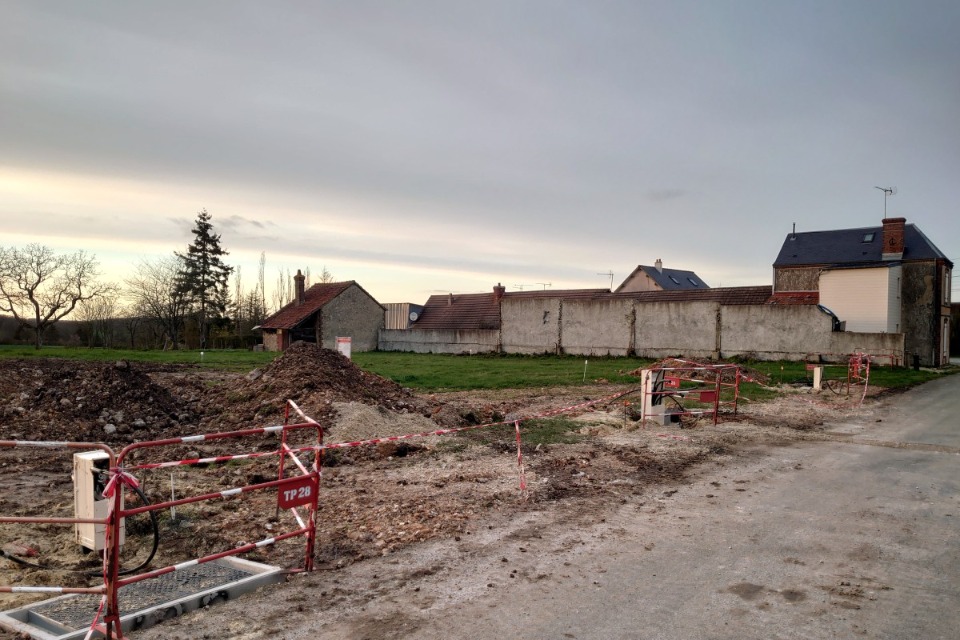 Terrain à bâtir à Saint-Sauveur-Marville (28170)