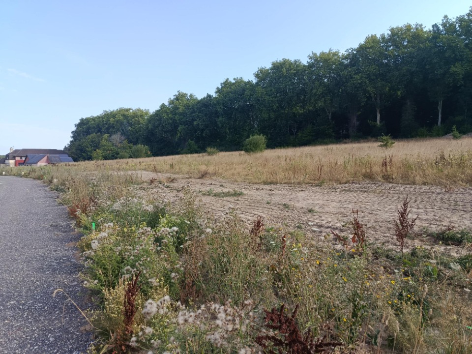Terrain à bâtir à Saint-Philbert-sur-Risle (27290)