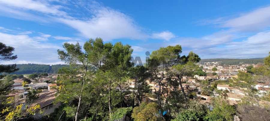 Terrain à bâtir à Guzargues (34820)