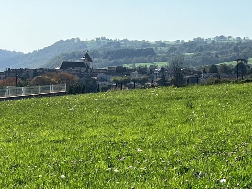 Terrain à bâtir à Saint-Étienne-de-Maurs (15600)
