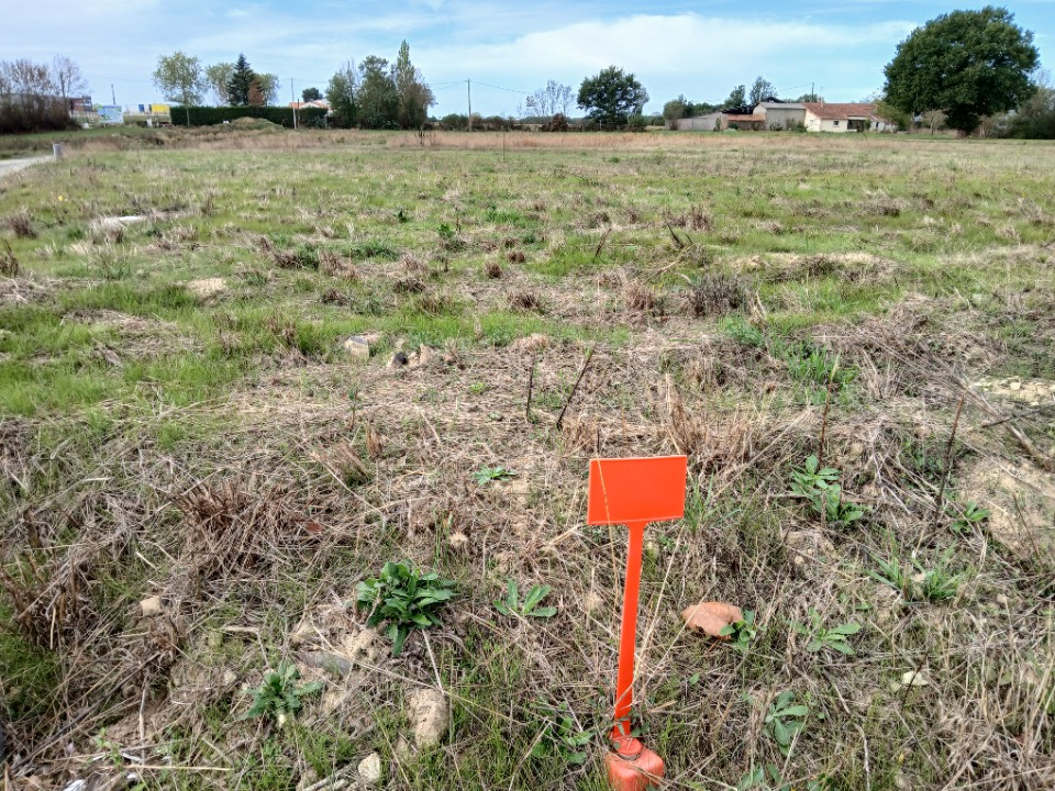 Terrain à bâtir à Vendrennes (85250)
