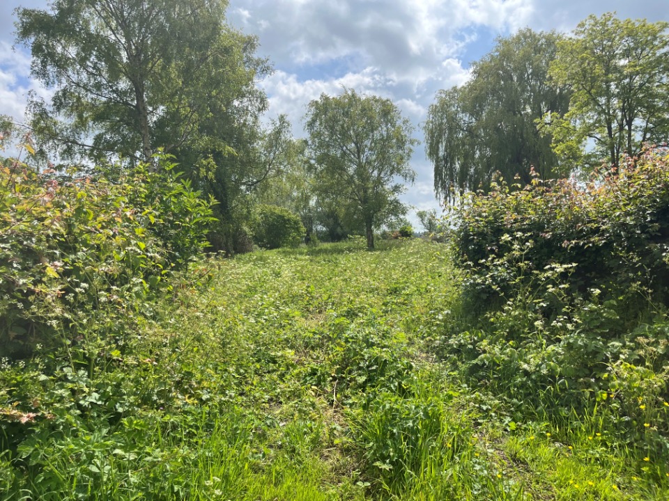 Terrain à bâtir à Favières (80120)