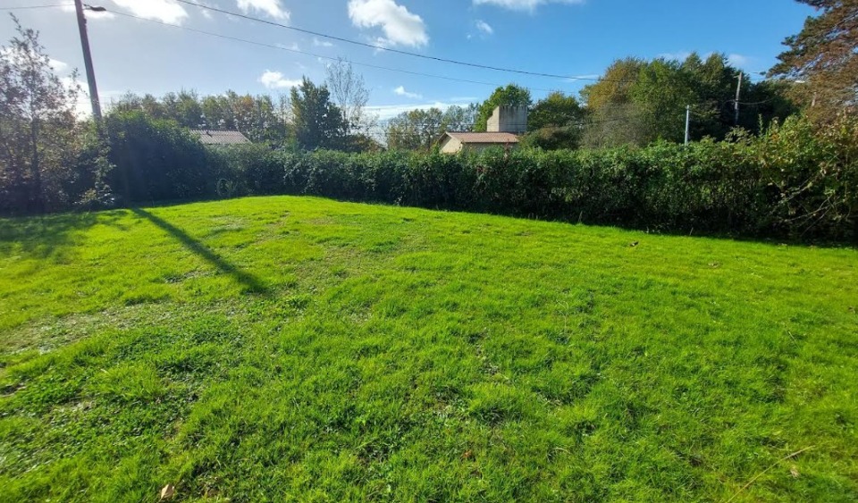 Terrain à bâtir à Montech (82700)